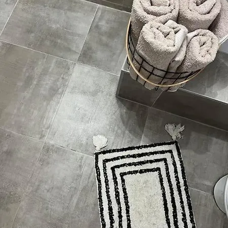 A&a's Crib