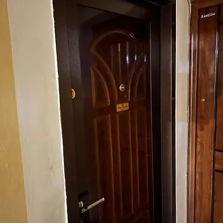 A&a's Crib Apartment